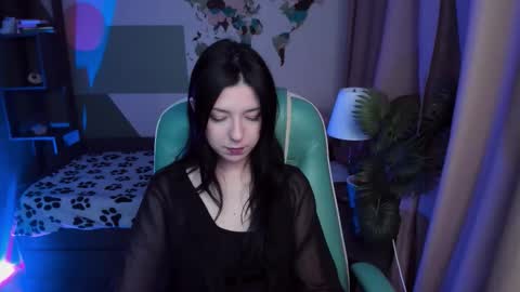 Snapshot of azaliya_haze chatting on 12.03.25 Azaliya online show from 12.03.25