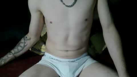 Snapshot of aziiz44 chatting on 10.29.25 aziiz44 online show from 10.29.25