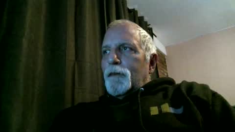 azjohnny online show from 11.22.25