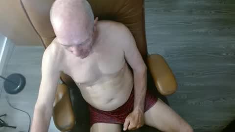 Snapshot of azmichael5 chatting on 03.12.26 Mike online show from 03.12.26