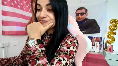 Snapshot of azucenaxxxgp chatting on 05.21.26 Azucena R online show from 05.21.26