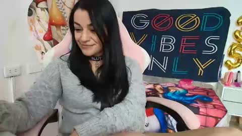 Snapshot of azucenaxxxgp chatting on 05.25.26 Azucena R online show from 05.25.26