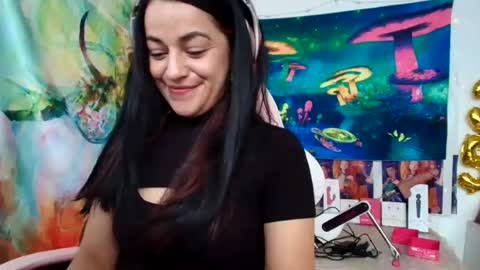 Snapshot of azucenaxxxgp chatting on 06.25.26 Azucena R online show from 06.25.26