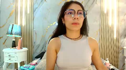 Snapshot of azulmaveric chatting on 07.01.26 AZUL online show from 07.01.26