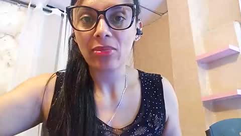 azura lion online show from 04.24.26