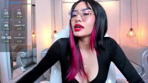 Azura online show from 02.13.25