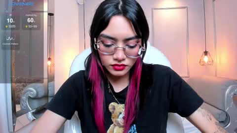 Azura online show from 02.13.25