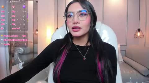 Azura online show from 10.21.25