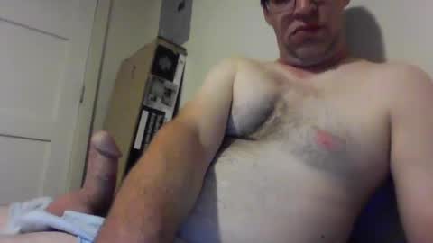 Snapshot of b21lundeen chatting on 09.17.25 your-personal-weener online show from 09.17.25