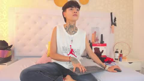 Anny online show from 10.20.25