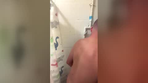 b44212157 online show from 04.17.26