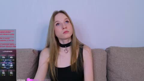 Snapshot of b4by_emilia chatting on 10.28.25 b4by_emilia online show from 10.28.25