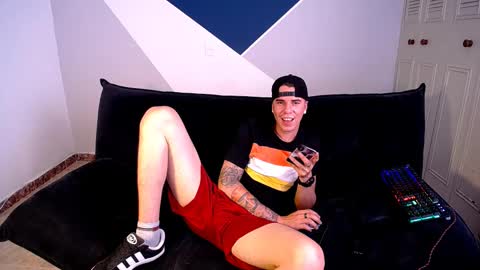 Snapshot of baan9 chatting on 01.21.25 baan9 online show from 01.21.25