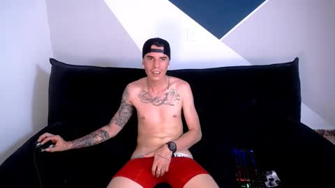 Snapshot of baan9 chatting on 01.22.25 baan9 online show from 01.22.25