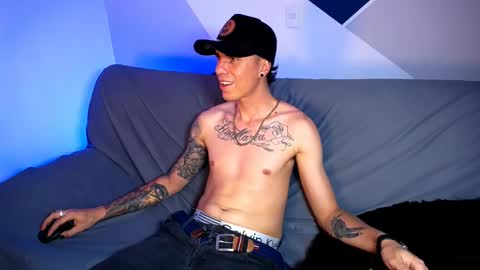 Snapshot of baan9 chatting on 02.22.25 baan9 online show from 02.22.25