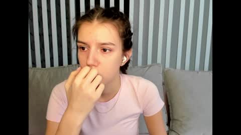 Monica online show from 05.12.26