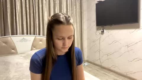 Snapshot of babararyals chatting on 10.09.25 Anny Simpson online show from 10.09.25