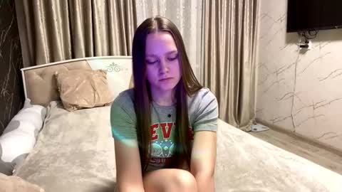 Snapshot of babararyals chatting on 11.04.25 Anny Simpson online show from 11.04.25