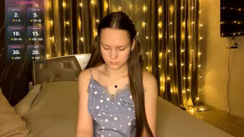 Snapshot of babararyals chatting on 12.04.25 Anny Simpson online show from 12.04.25