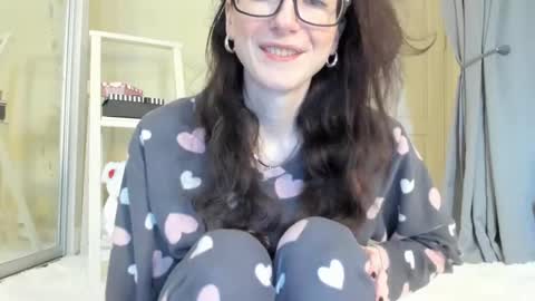 Snapshot of babby_jewel chatting on 01.08.25 babby_jewel online show from 01.08.25