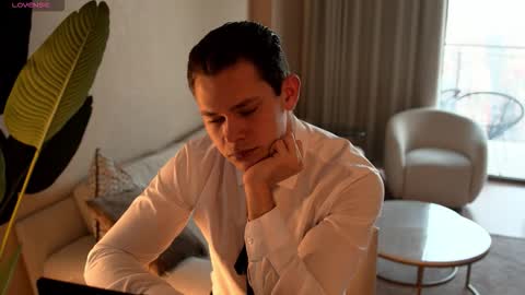 Luna and Medina online show from 02.13.26