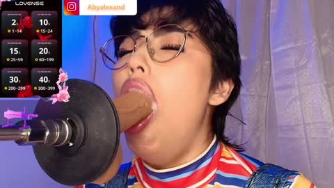 Alexandra followme on instragram abyalexand online show from 12.12.24