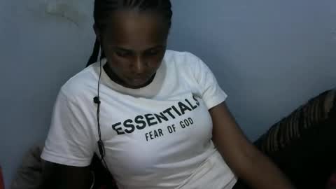 Snapshot of baby_fayyan chatting on 01.12.26 baby_fayyan online show from 01.12.26