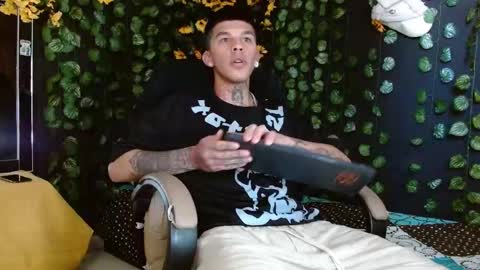 OF GxoXabs online show from 12.11.24