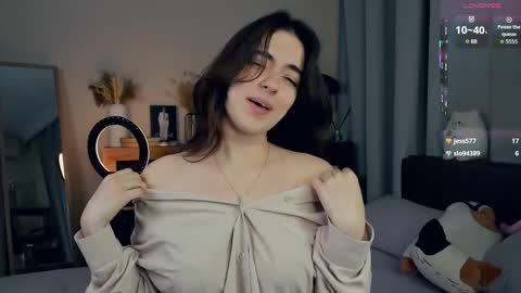 Emily online show from 09.12.25