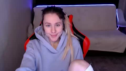 Snapshot of baby_kitte chatting on 12.05.24 baby_kitte online show from 12.05.24