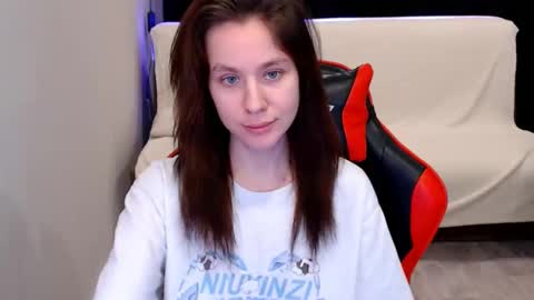 Snapshot of baby_kitte chatting on 12.19.24 baby_kitte online show from 12.19.24