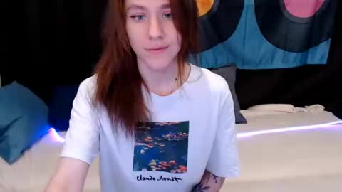 Snapshot of baby_kitte chatting on 12.23.24 baby_kitte online show from 12.23.24