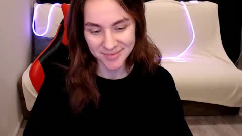Snapshot of baby_kitte chatting on 01.02.25 baby_kitte online show from 01.02.25