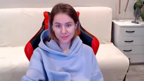 Snapshot of baby_kitte chatting on 01.13.25 baby_kitte online show from 01.13.25