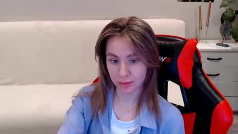 Snapshot of baby_kitte chatting on 01.14.25 baby_kitte online show from 01.14.25
