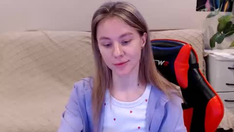 Snapshot of baby_kitte chatting on 01.27.25 baby_kitte online show from 01.27.25