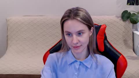 Snapshot of baby_kitte chatting on 02.14.25 baby_kitte online show from 02.14.25