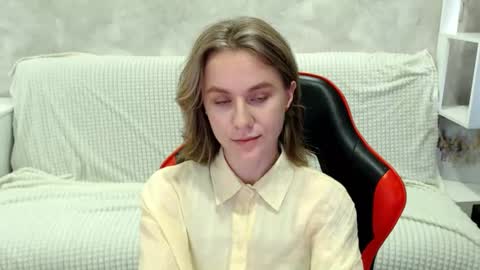 Snapshot of baby_kitte chatting on 09.19.25 baby_kitte online show from 09.19.25