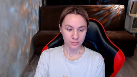 baby_kitte online show from 11.26.25