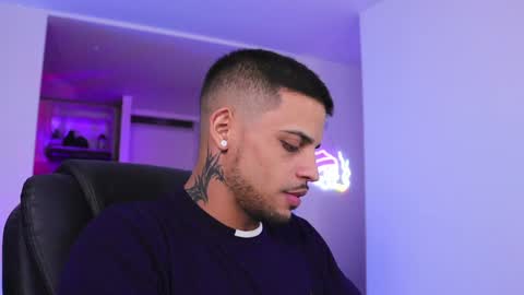 Snapshot of baby_rausch chatting on 12.04.24 baby_rausch online show from 12.04.24