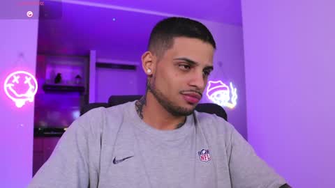 Snapshot of baby_rausch chatting on 12.19.24 baby_rausch online show from 12.19.24