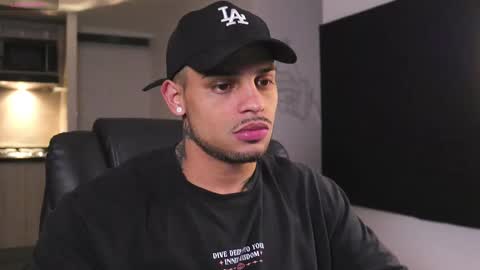 Snapshot of baby_rausch chatting on 03.08.25 baby_rausch online show from 03.08.25