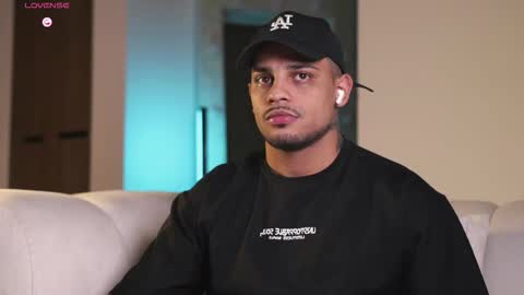 Snapshot of baby_rausch chatting on 12.15.25 baby_rausch online show from 12.15.25