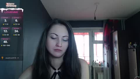 Ida and Kira online show from 10.27.25