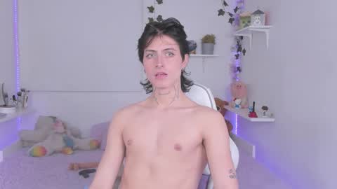 Snapshot of baby_xian chatting on 01.11.26 Dani online show from 01.11.26