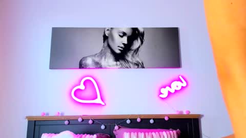 Aisha online show from 03.13.26