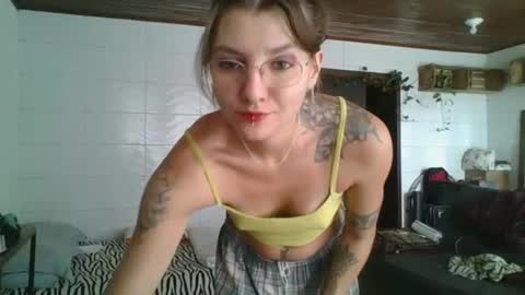 babydemon6 online show from 05.04.26
