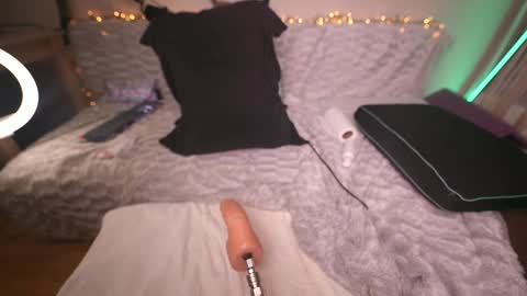 babydoll_laura online show from 03.05.25