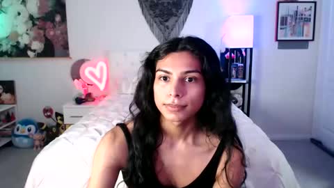 Snapshot of babyempathy chatting on 01.18.26 akira online show from 01.18.26