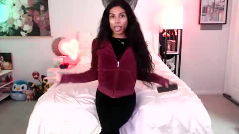 Snapshot of babyempathy chatting on 02.01.26 akira online show from 02.01.26